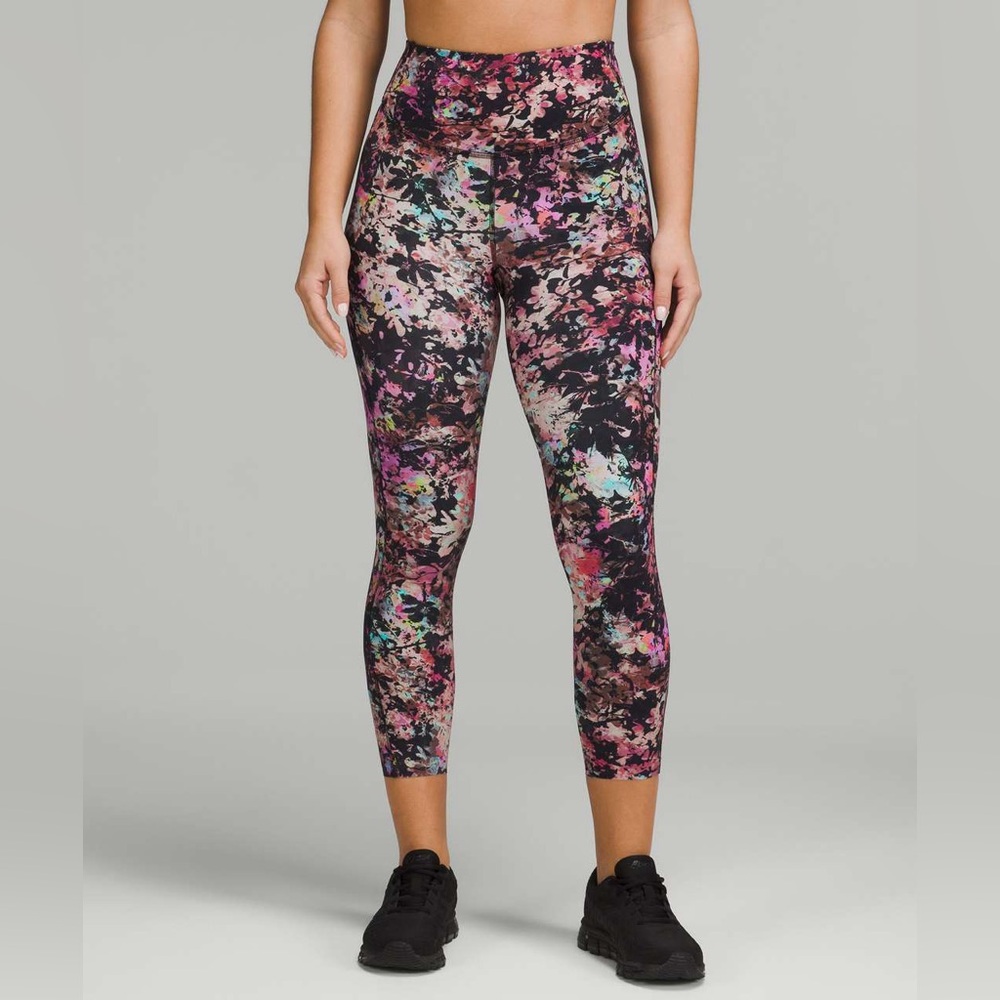 Lululemon Base Pace High-Rise Cropped Leggings 23"